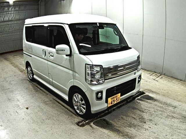 4141 Suzuki Every wagon DA17W 2019 г. (LAA Okayama)